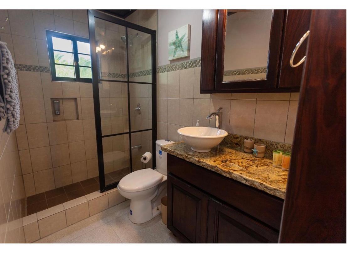 Aparthotel Bay Towers Caye Caulker Zewnętrze zdjęcie