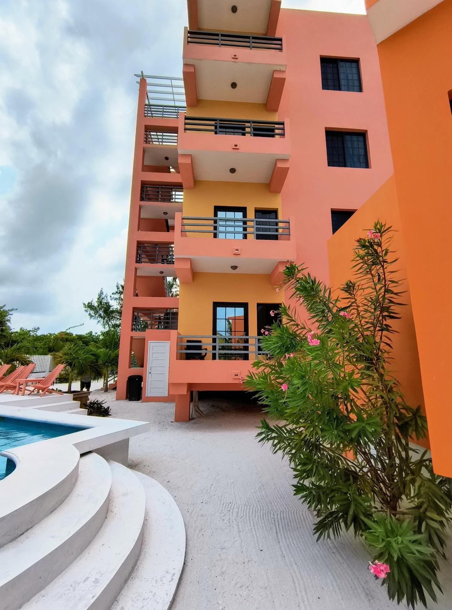 Aparthotel Bay Towers Caye Caulker Zewnętrze zdjęcie